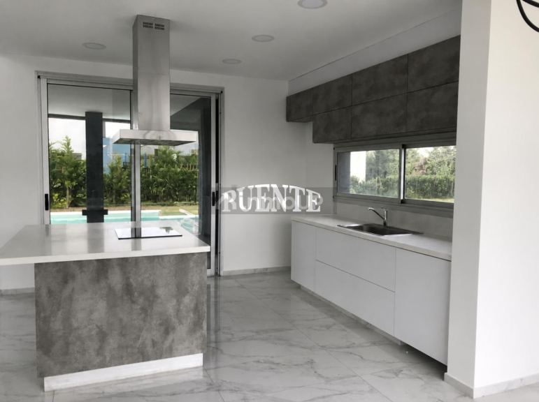 Casa en Alquiler en Ezeiza, G.B.A. Zona Sur