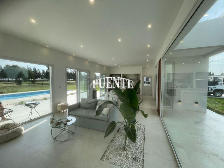 Casa en Venta en San Vicente, G.B.A. Zona Sur