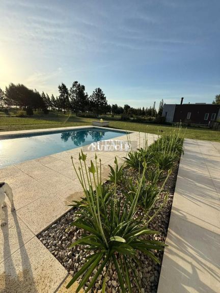 Casa en Venta en San Vicente, G.B.A. Zona Sur