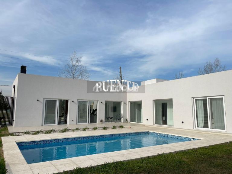 Casa en Venta en San Vicente, G.B.A. Zona Sur