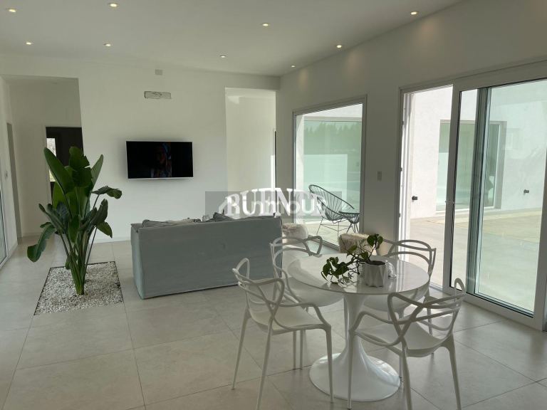 Casa en Venta en San Vicente, G.B.A. Zona Sur