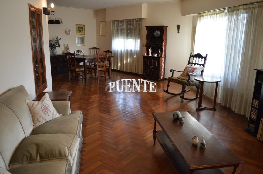 Casa en Venta en Almirante Brown, G.B.A. Zona Sur