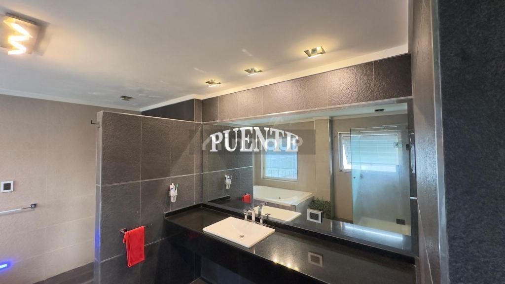 Casa en Venta en Lomas de Zamora, G.B.A. Zona Sur