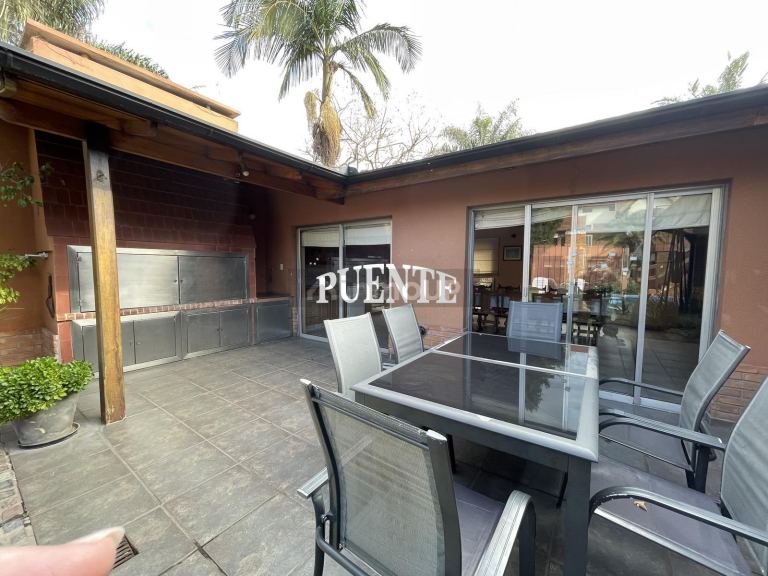 Casa en Venta en Lomas de Zamora, G.B.A. Zona Sur