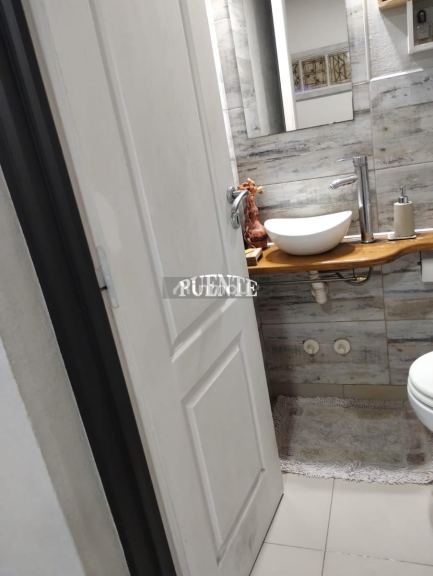 P H en Venta en Lomas de Zamora, G.B.A. Zona Sur