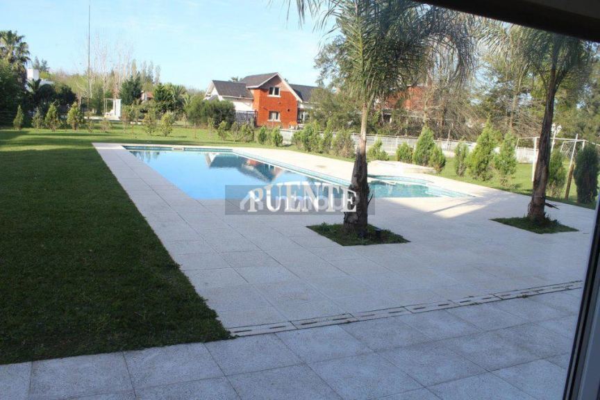 Casa en Alquiler en Esteban Echeverria, G.B.A. Zona Sur