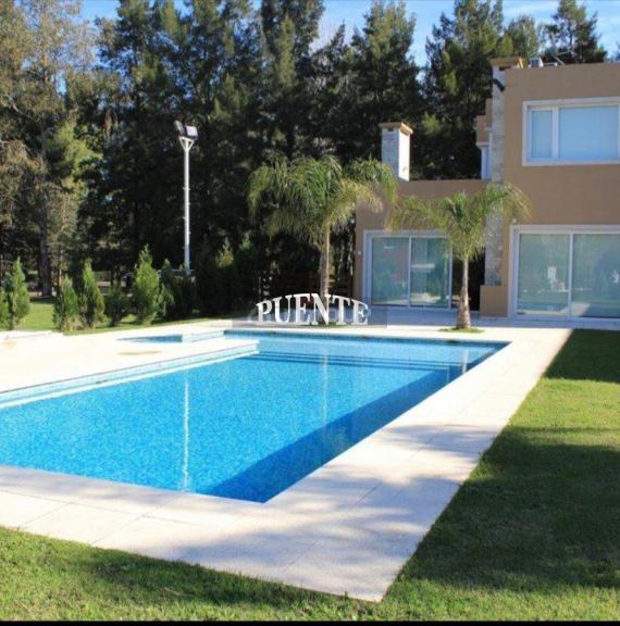 Casa en Alquiler en Esteban Echeverria, G.B.A. Zona Sur