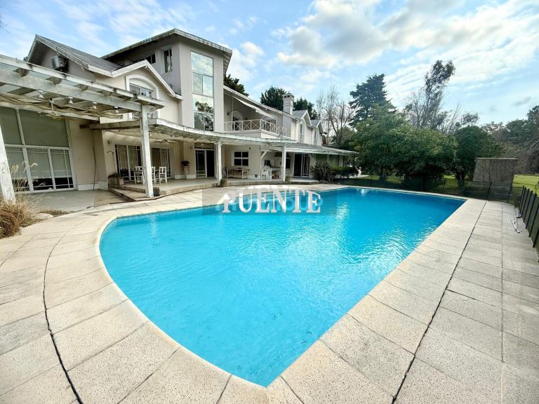 Casa en Venta en Esteban Echeverria, G.B.A. Zona Sur