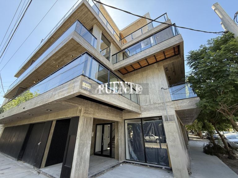 Local Comercial en Venta en Lomas de Zamora, G.B.A. Zona Sur