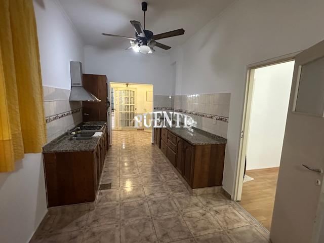 Departamento en Alquiler en Lomas de Zamora, G.B.A. Zona Sur