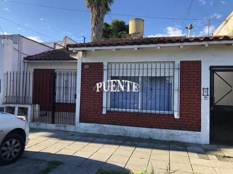 P H en Venta en Lomas de Zamora, G.B.A. Zona Sur