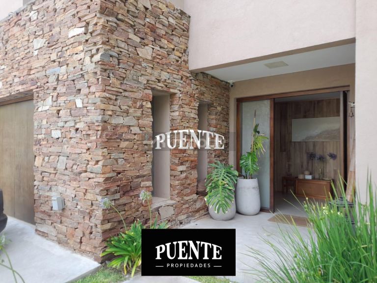 Casa en Venta en Esteban Echeverria, G.B.A. Zona Sur