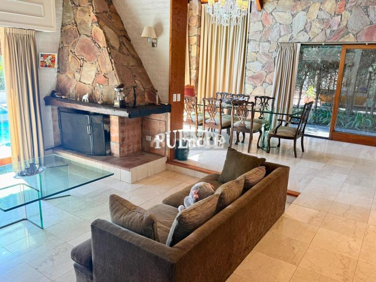 Casa en Venta en Esteban Echeverria, G.B.A. Zona Sur