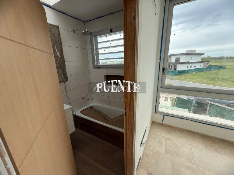Casa en Venta en Esteban Echeverria, G.B.A. Zona Sur