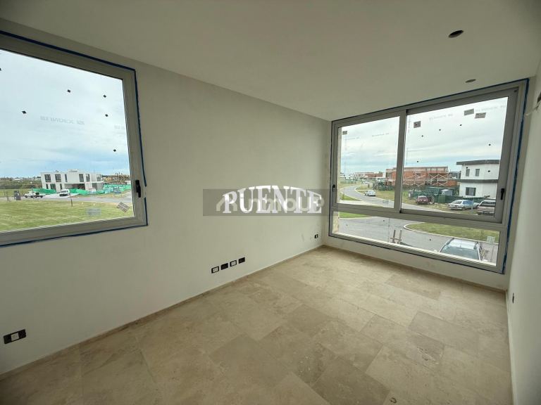 Casa en Venta en Esteban Echeverria, G.B.A. Zona Sur