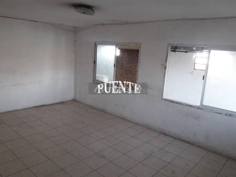 Galpon en Alquiler en Lomas de Zamora, G.B.A. Zona Sur