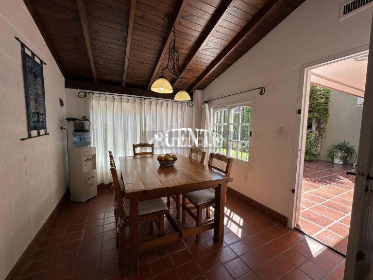Casa en Venta en Lomas de Zamora, G.B.A. Zona Sur