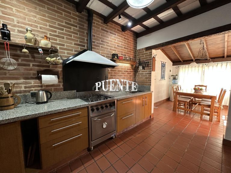 Casa en Venta en Lomas de Zamora, G.B.A. Zona Sur