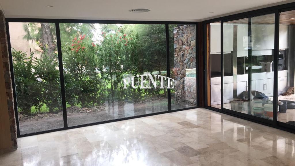 Casa en Venta en Esteban Echeverria, G.B.A. Zona Sur