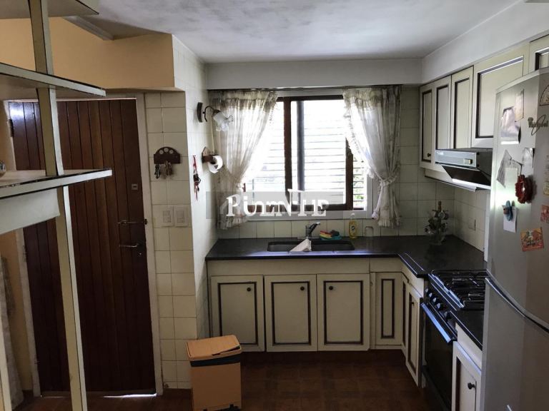 Casa en Venta en Lomas de Zamora, G.B.A. Zona Sur