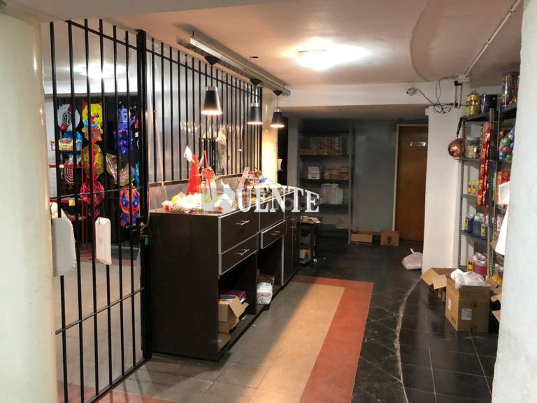 Local Comercial en Venta en Lomas de Zamora, G.B.A. Zona Sur