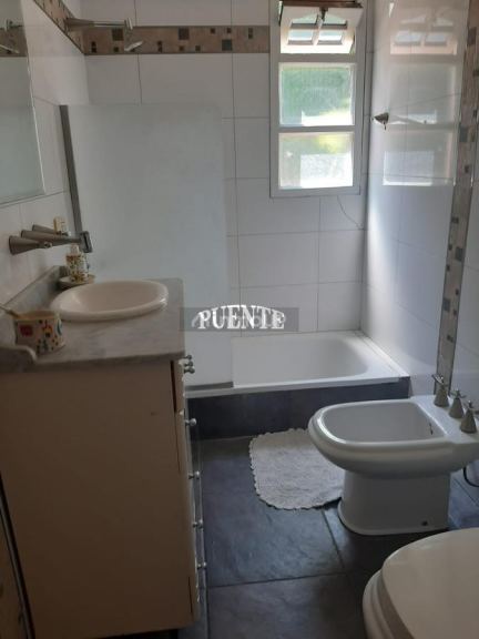 Casa en Venta en Almirante Brown, G.B.A. Zona Sur