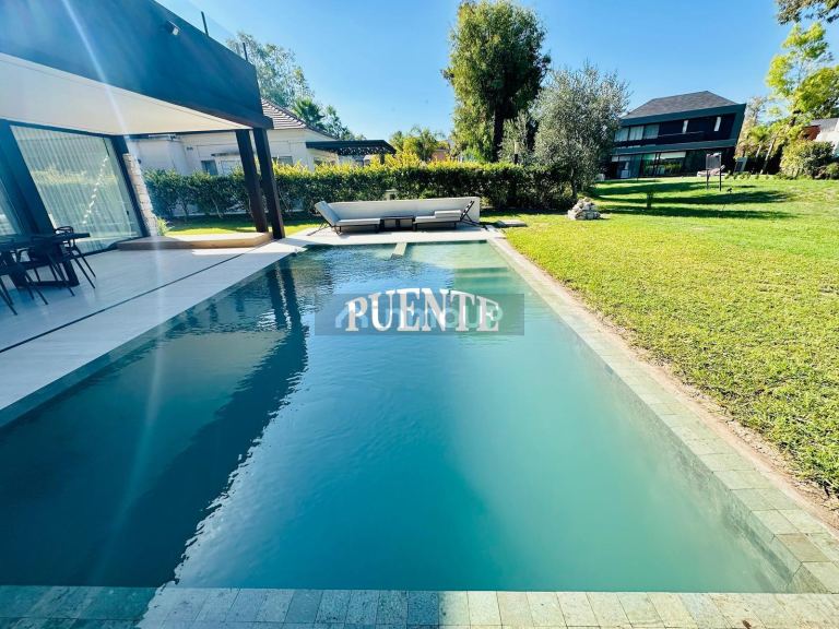 Casa en Alquiler en Esteban Echeverria, G.B.A. Zona Sur