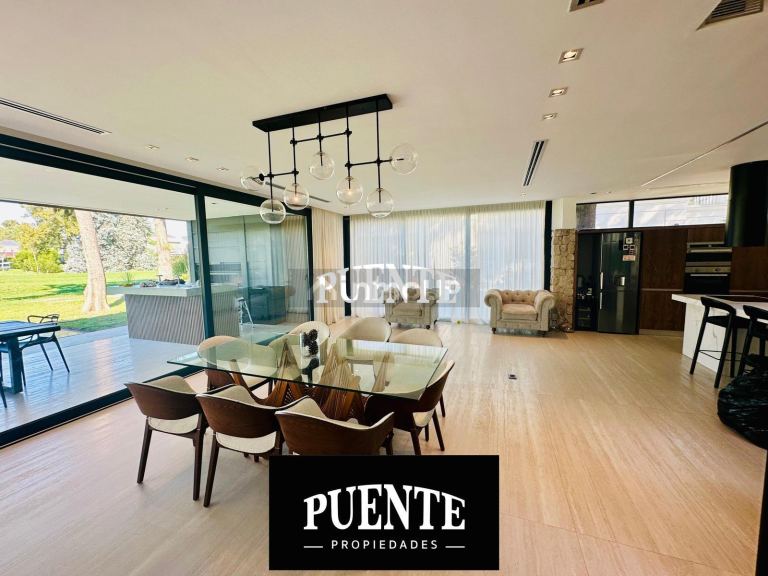 Casa en Alquiler en Esteban Echeverria, G.B.A. Zona Sur