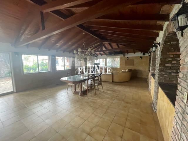 Casa en Venta en Almirante Brown, G.B.A. Zona Sur