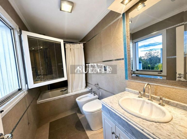 Casa en Venta en Ezeiza, G.B.A. Zona Sur