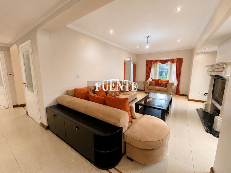 Casa en Venta en Ezeiza, G.B.A. Zona Sur