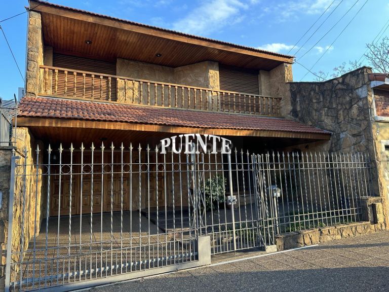Casa en Venta en Lomas de Zamora, G.B.A. Zona Sur