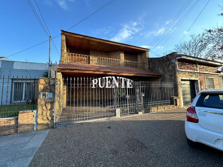 Casa en Venta en Lomas de Zamora, G.B.A. Zona Sur