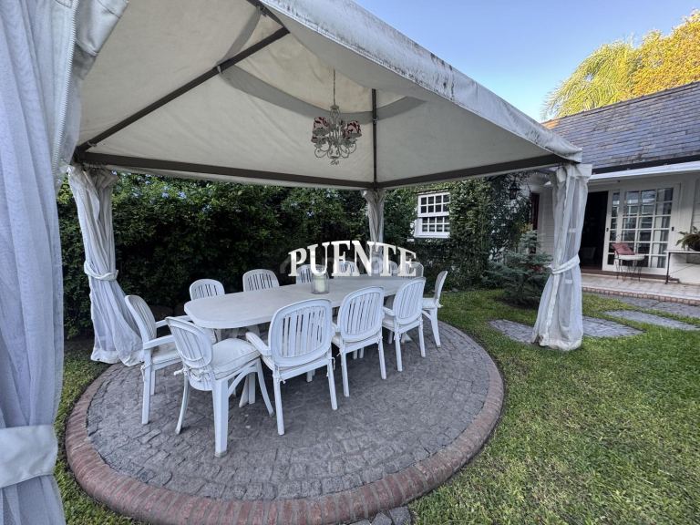 Casa en Venta en Lomas de Zamora, G.B.A. Zona Sur