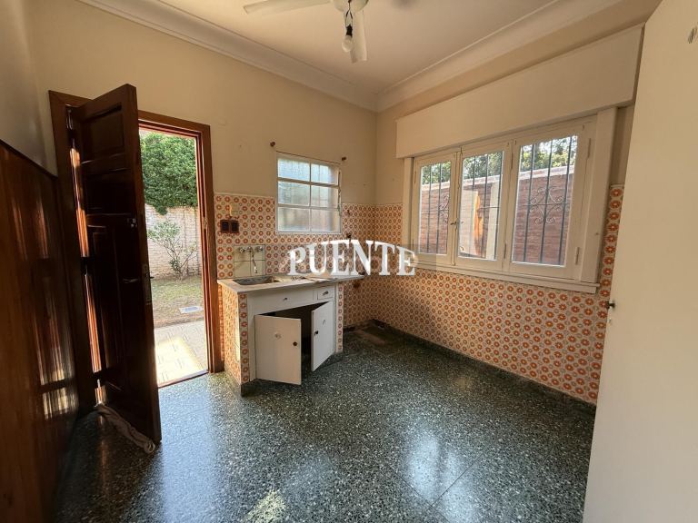 P H en Venta en Lomas de Zamora, G.B.A. Zona Sur
