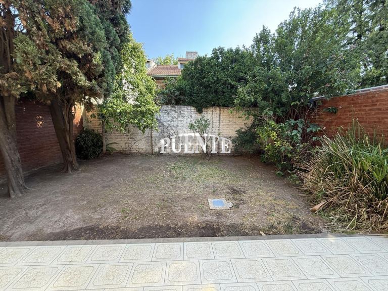 P H en Venta en Lomas de Zamora, G.B.A. Zona Sur