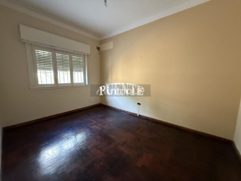 P H en Venta en Lomas de Zamora, G.B.A. Zona Sur