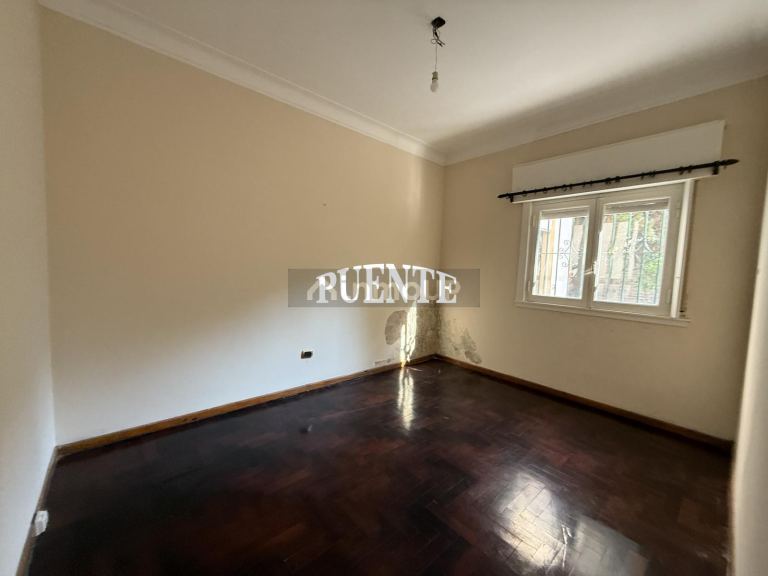 P H en Venta en Lomas de Zamora, G.B.A. Zona Sur