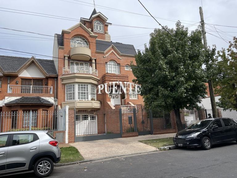 Casa en Venta en Lomas de Zamora, G.B.A. Zona Sur