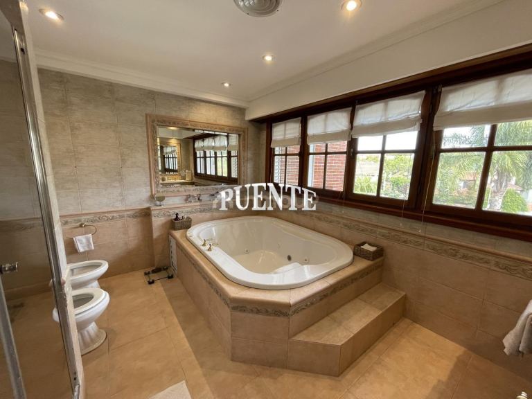 Casa en Venta en Lomas de Zamora, G.B.A. Zona Sur