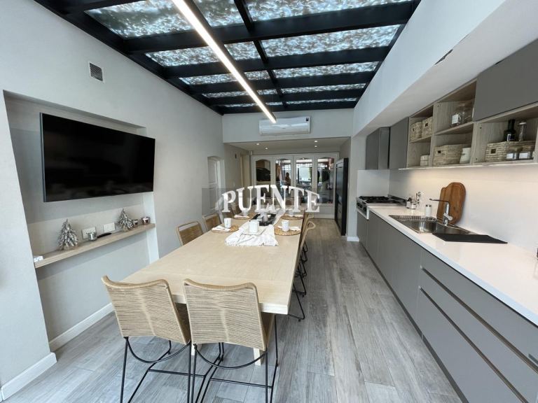 Casa en Venta en Lomas de Zamora, G.B.A. Zona Sur