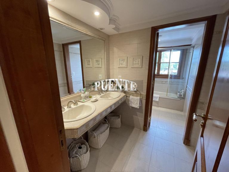 Casa en Venta en Lomas de Zamora, G.B.A. Zona Sur