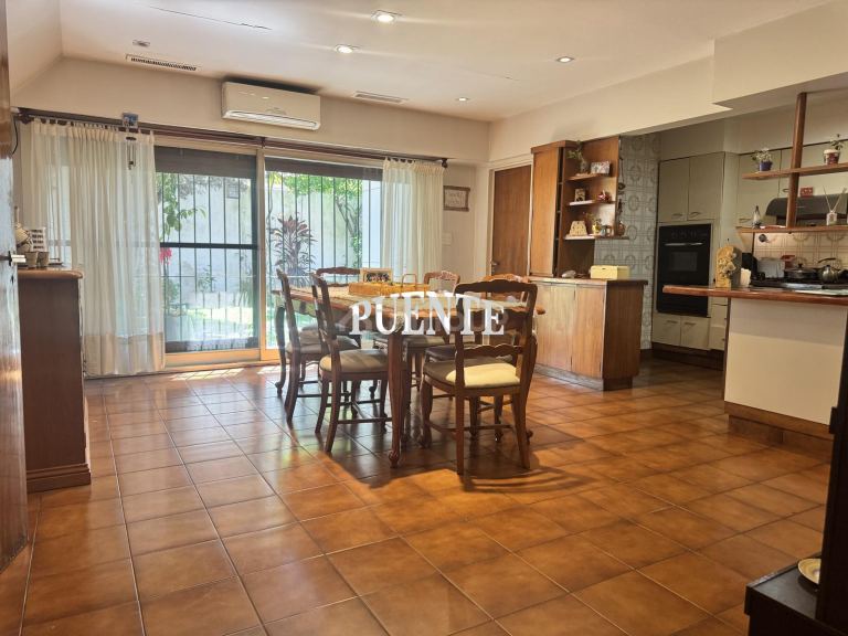 Casa en Venta en Lomas de Zamora, G.B.A. Zona Sur
