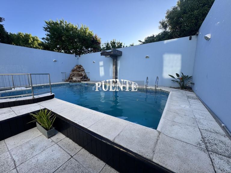 Casa en Venta en Lomas de Zamora, G.B.A. Zona Sur