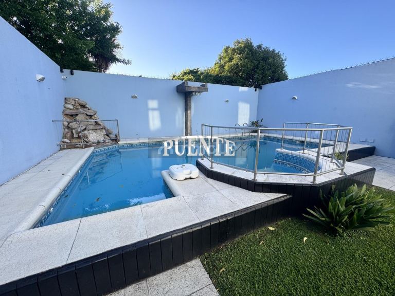Casa en Venta en Lomas de Zamora, G.B.A. Zona Sur