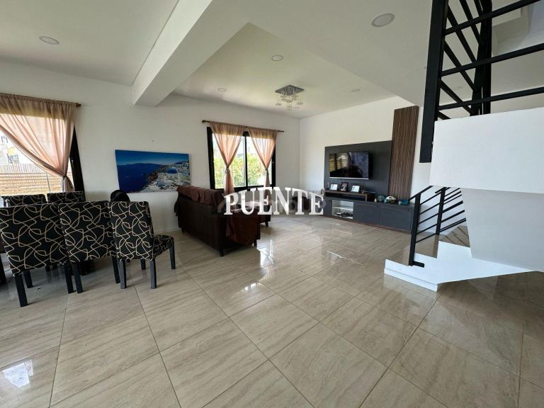 Casa en Alquiler Temporario en Esteban Echeverria, G.B.A. Zona Sur