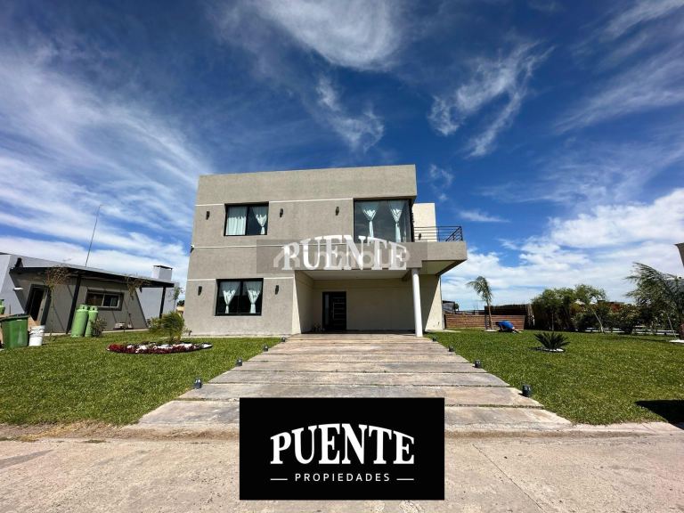 Casa en Alquiler Temporario en Esteban Echeverria, G.B.A. Zona Sur