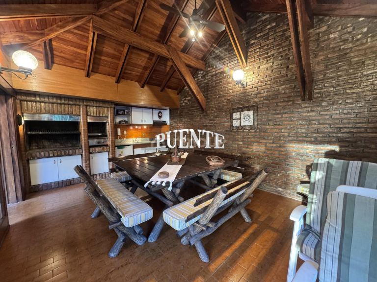 Casa en Venta en Lomas de Zamora, G.B.A. Zona Sur