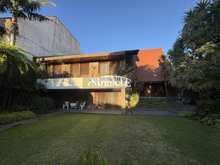 Casa en Venta en Lomas de Zamora, G.B.A. Zona Sur