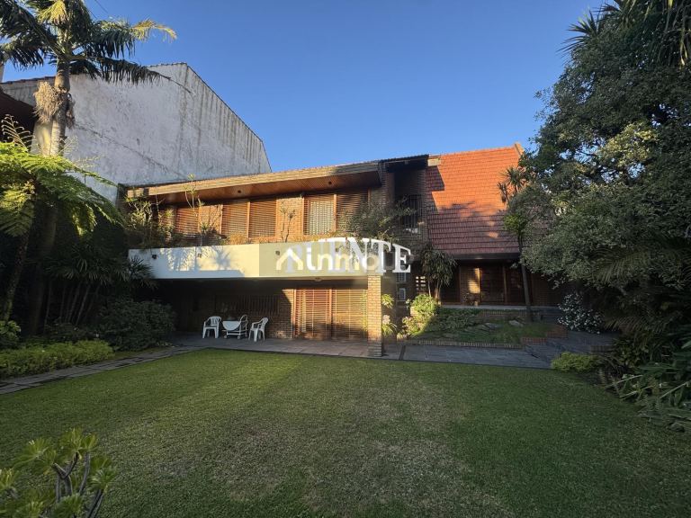 Casa en Venta en Lomas de Zamora, G.B.A. Zona Sur